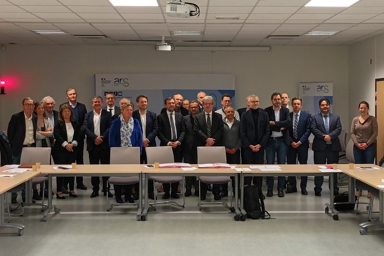 Signature de la charte attractivité médicale entre la FHF Normandie, l'ARS Normandie et les 11 établissements supports de GHT normands